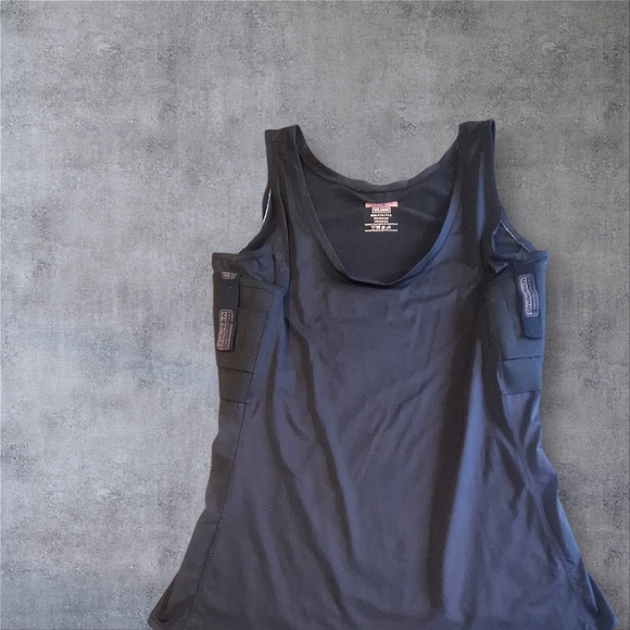 Undertech Tops - Undertech Women's Concealed Carry Tank Sz XXL 2 Holsters Black